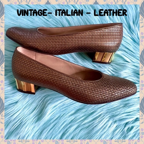Joel Parker Shoes - VINTAGE JOEL PARKER LEATHER LOW HEEL LOAFER FLAT
